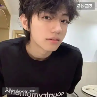 司思锴